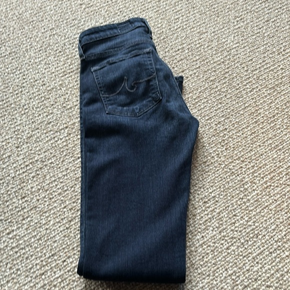 Like new AG Farrah Skinny Jean highrise - Picture 2 of 7